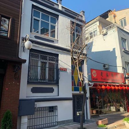 V蓝套房酒店 伊斯坦布尔 外观 照片